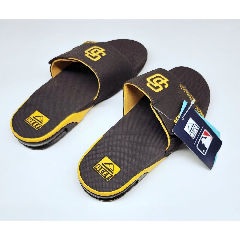 REEF San Diego Padres Fanning Bottle Opener Slides - Picture 6 of 14